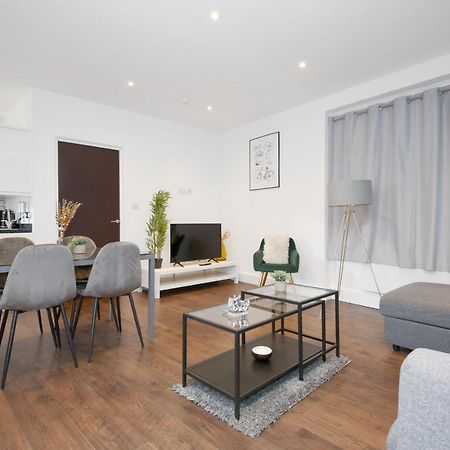 Imperial Middlesex Street Apartments Лондон Экстерьер фото