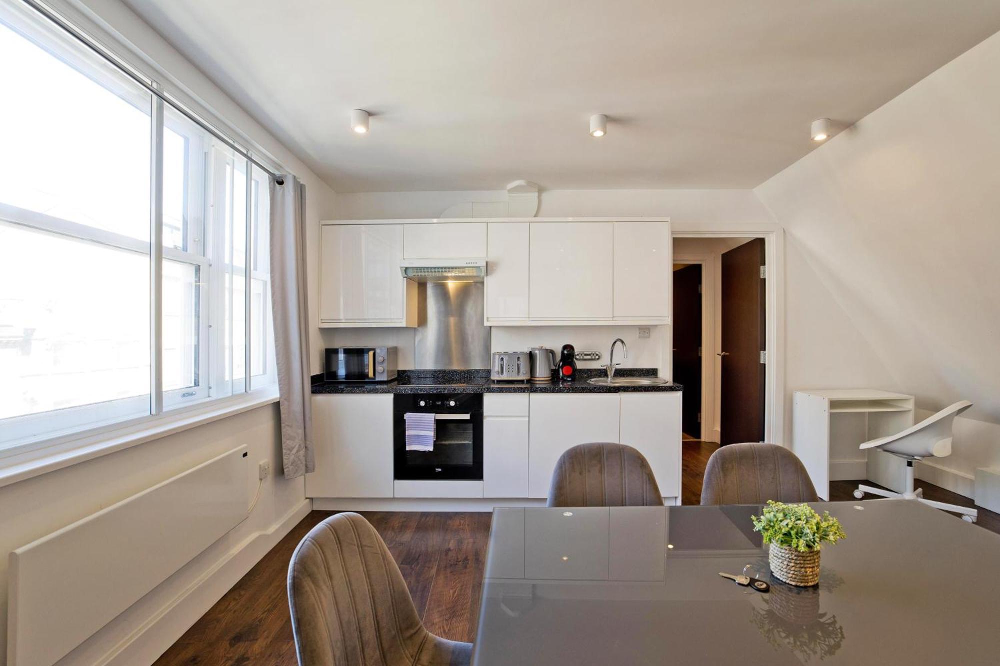 Imperial Middlesex Street Apartments Лондон Экстерьер фото