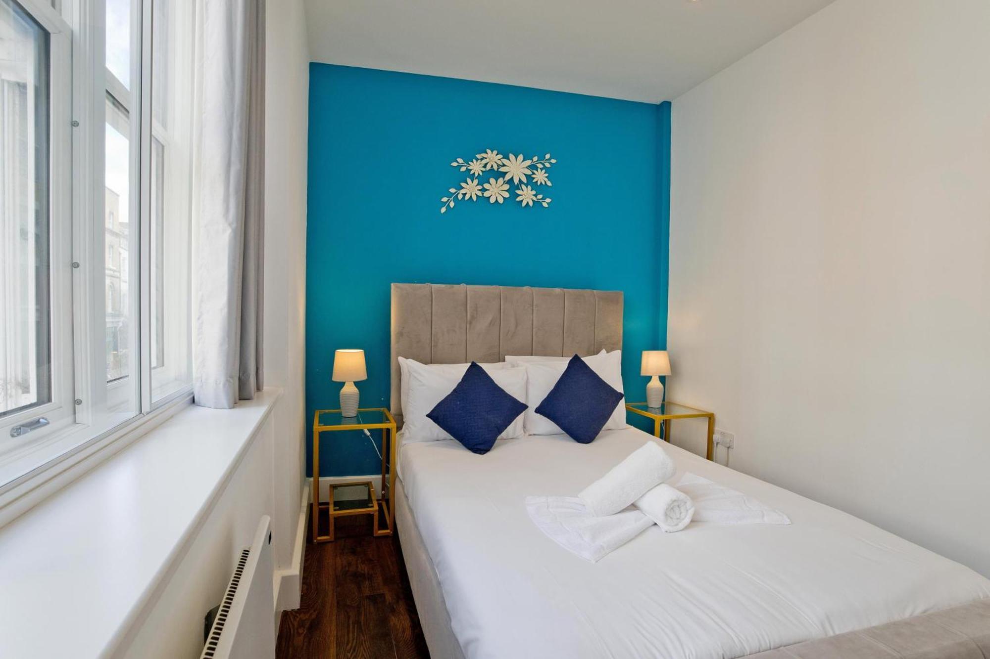 Imperial Middlesex Street Apartments Лондон Экстерьер фото